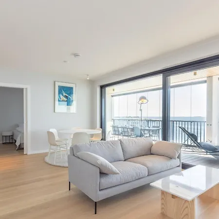 C33 Two Bedroom Iii Floor Apartment